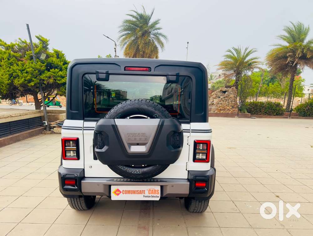 Mahindra Thar Roxx Ax5l Rwd Diesel At, 2025, Diesel