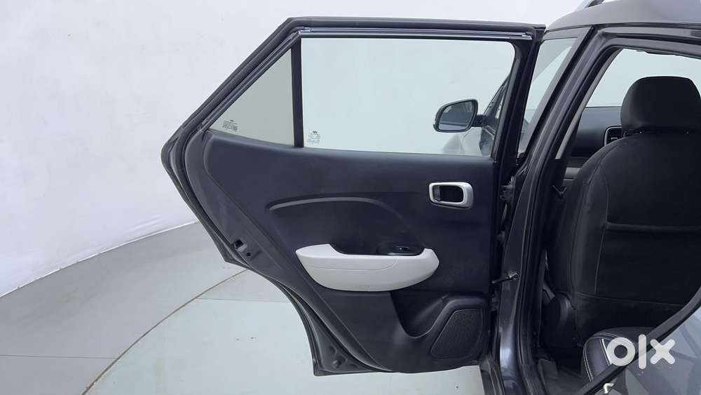 Hyundai Venue [2022-ongoing] 1.5 Crdi Sx, 2024, Diesel