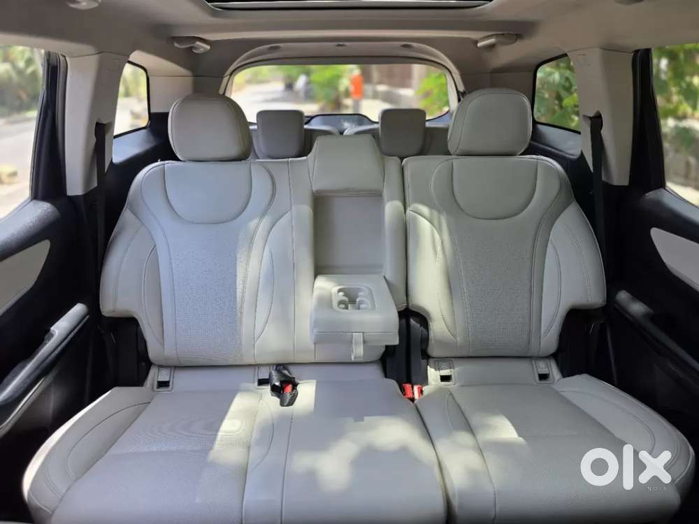 Mahindra Xuv700 2.2 Ax 7 Diesel At Str Awd, 2022, Diesel