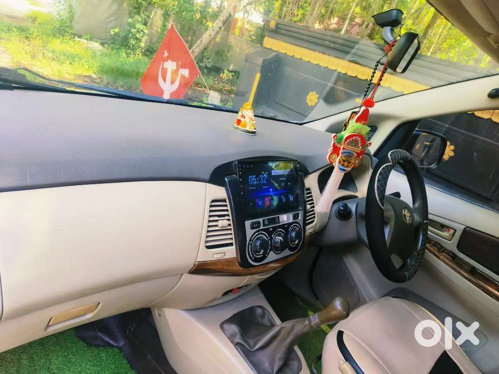 Toyota Innova 2013 Diesel 213000 Km Driven