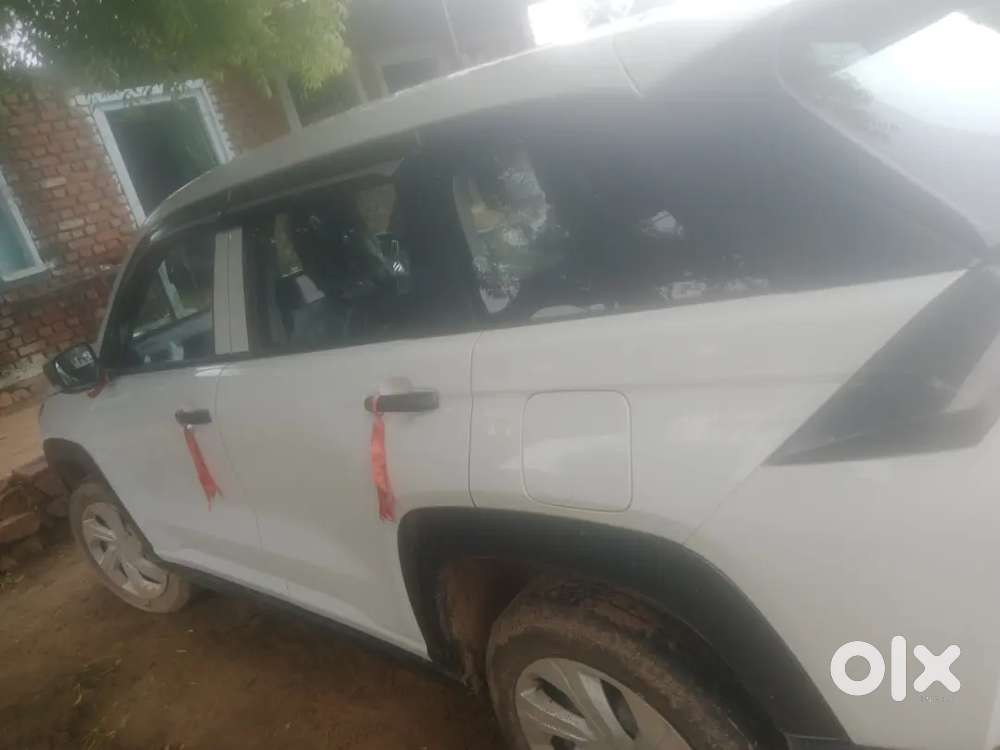 Maruti Suzuki Victoris 2026 Petrol+cng