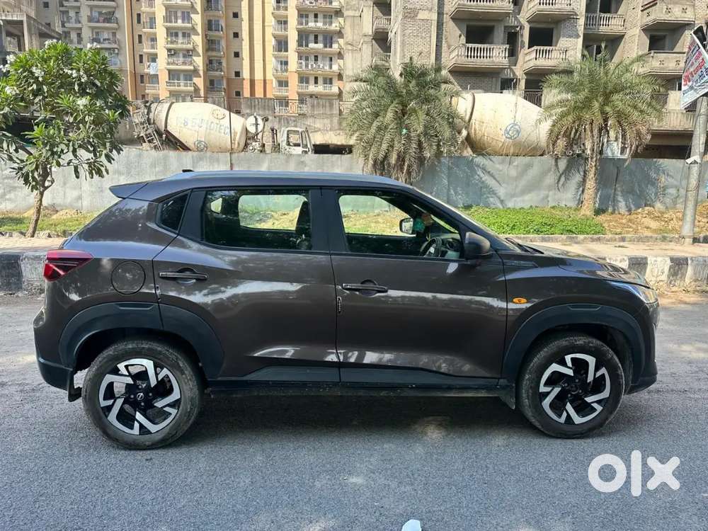 Nissan Magnite 2023 Petrol 25000 Km Driven