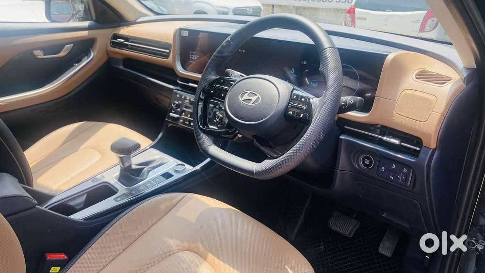 Hyundai Alcazar 1.5 Tdct Signature (o) 7s Petrol, 2024, Petrol