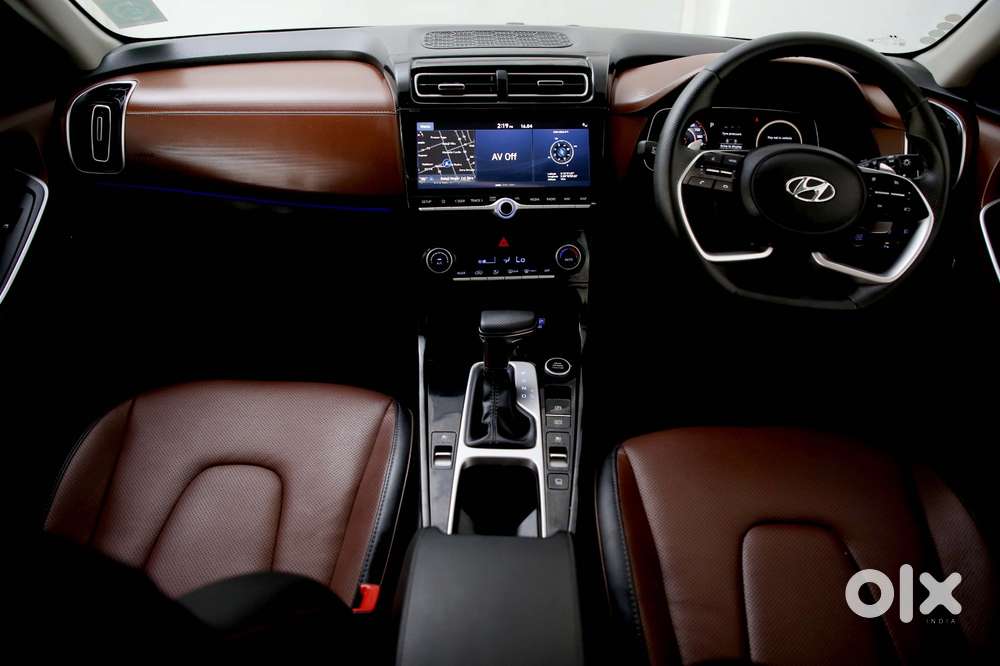 Hyundai Alcazar 2.0 Signature (o) Petrol At 6 Str, 2021, Petrol