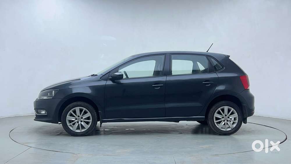 Volkswagen Polo Petrol Highline 1.2l, 2015, Petrol