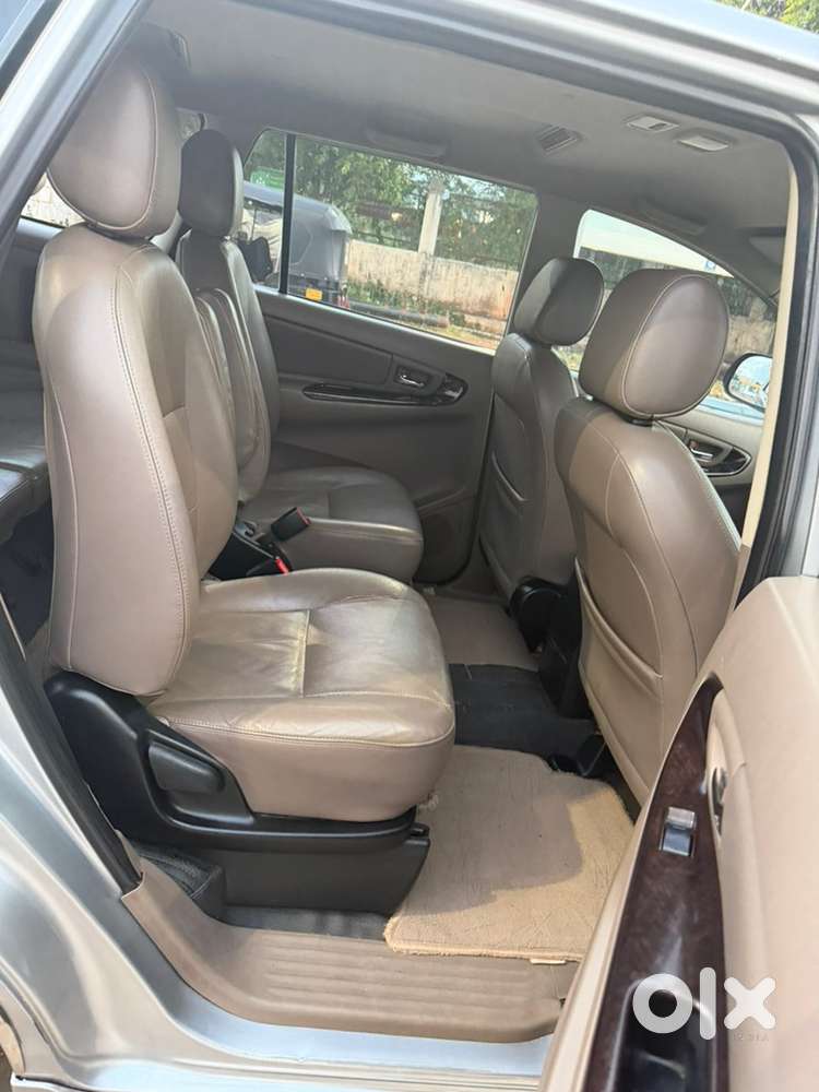 Toyota Innova Diesel 2015 Model