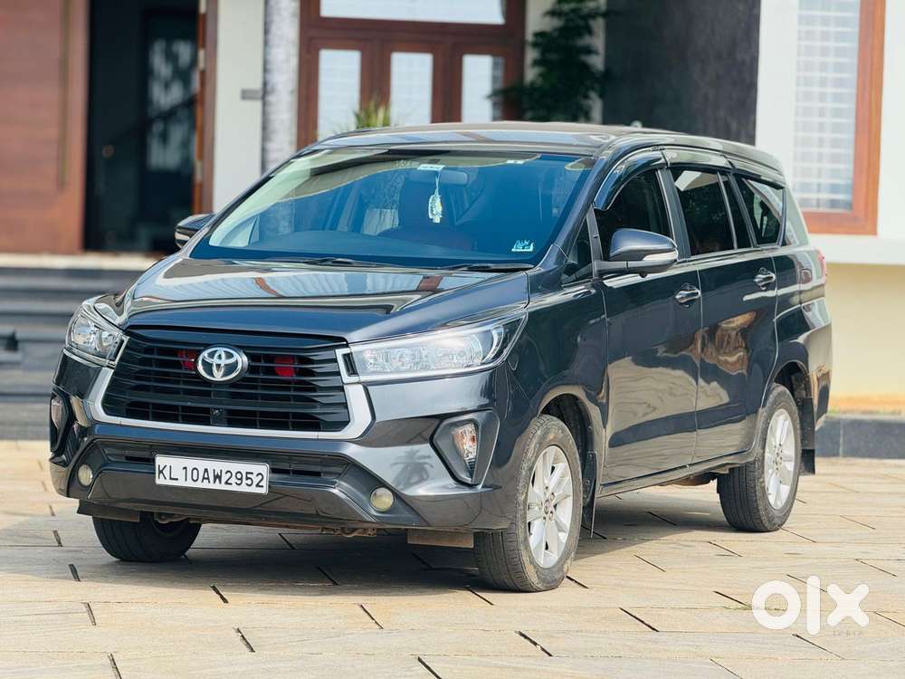 Toyota Innova Crysta 2.8 Gx At, 2016, Diesel
