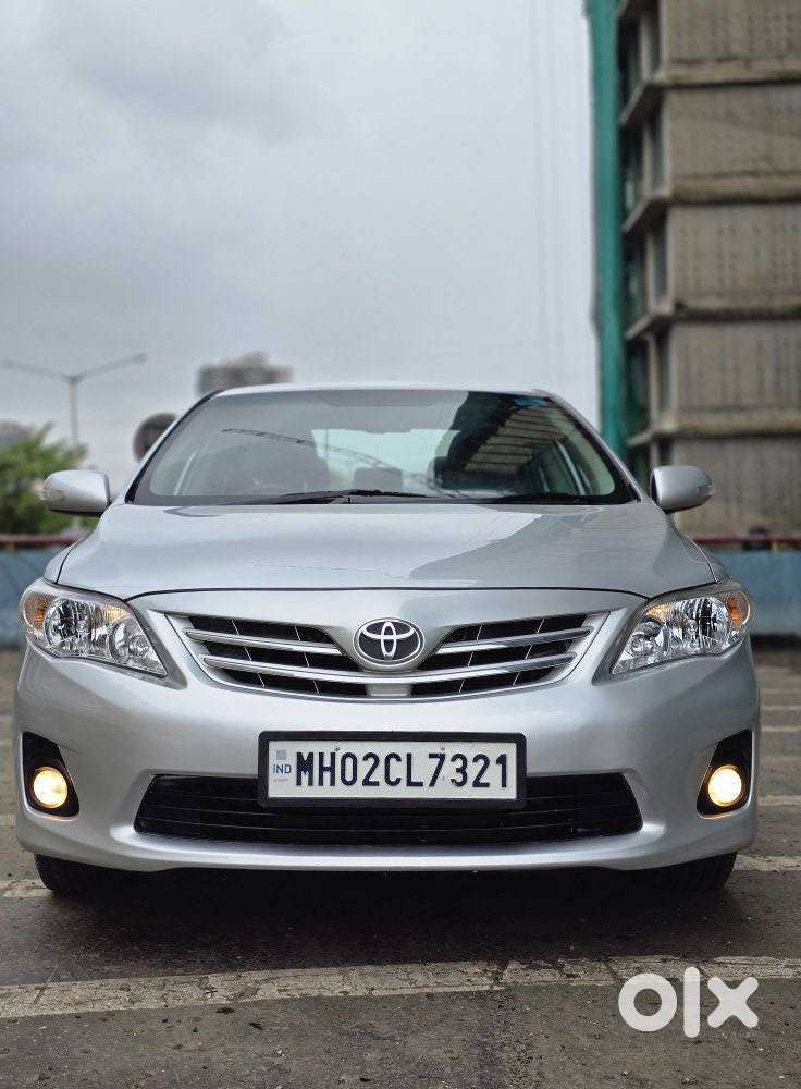 Toyota Corolla Altis G Hv At, 2012, Petrol