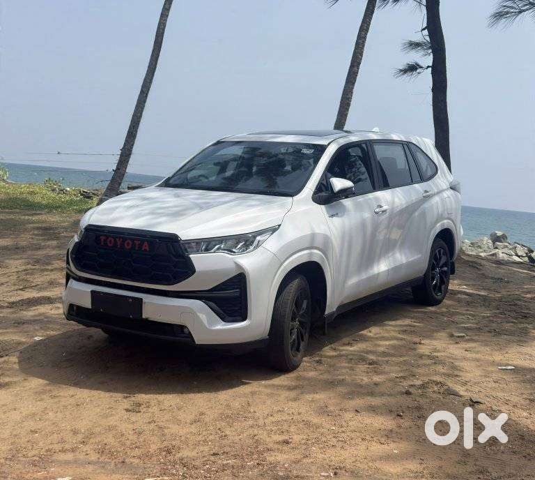 Toyota Innova Hycross 2.0 Vx Hybrid 7 Str, 2024, Cng & Hybrids