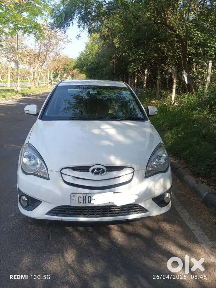 Hyundai Verna 2010 Diesel Well Maintained