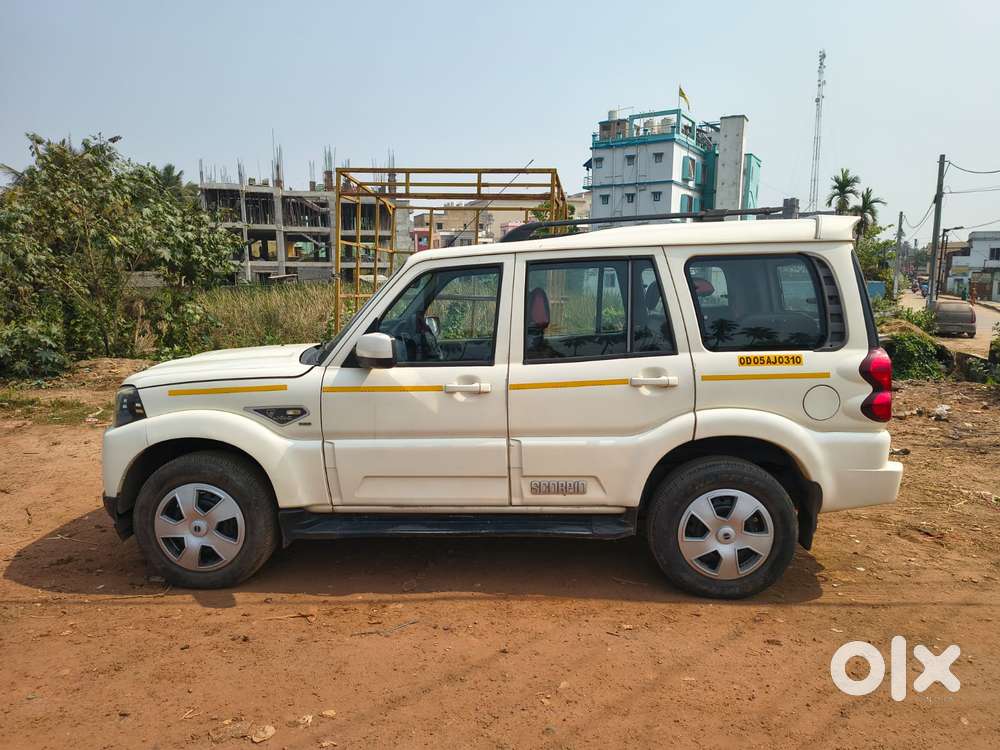 Mahindra Scorpio 2.2 S7 7 Str, 2018, Diesel