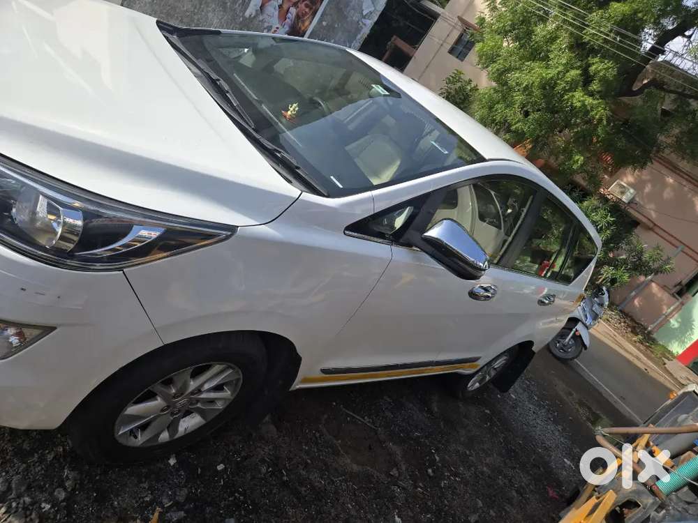 Toyota Innova Crysta 2020