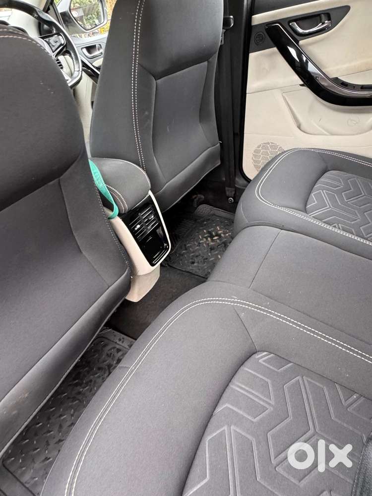 Tata Nexon Amt Xza Plus, 2022, Petrol