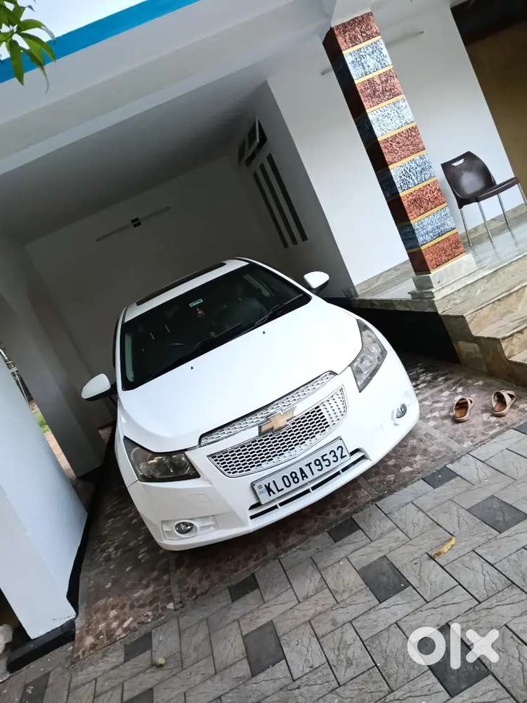Chevrolet Cruze 2011 Diesel 127000 Km Driven
