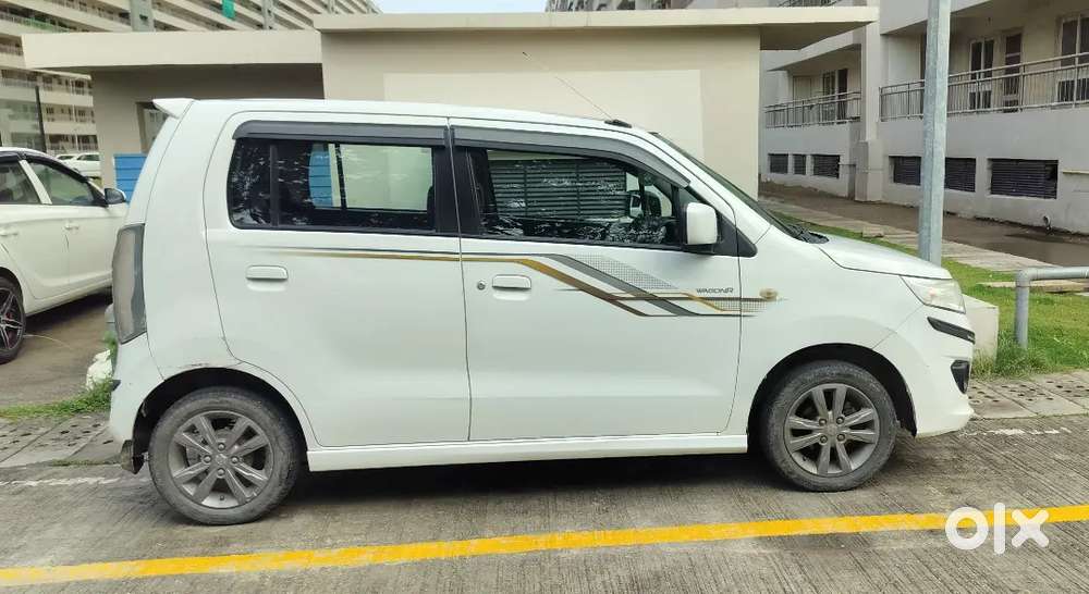 Maruti Suzuki Stingray 2014 Petrol Well Maintained