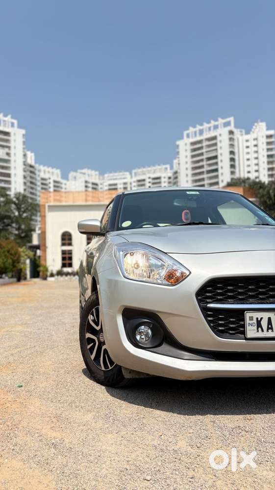 Maruti Suzuki Swift Vxi + Manual, 2022, Petrol