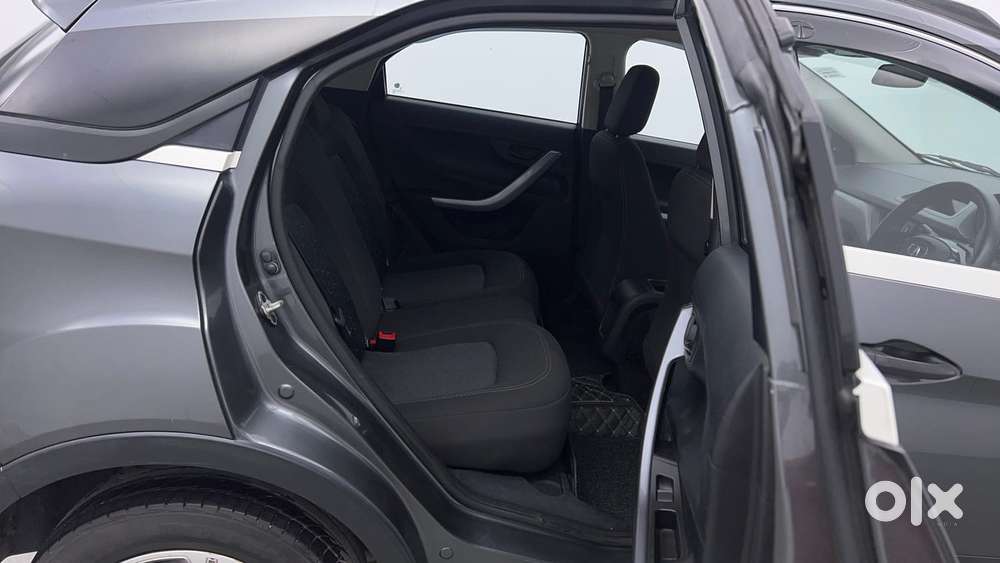 Tata Nexon 1.2 Revotron Xm, 2020, Petrol