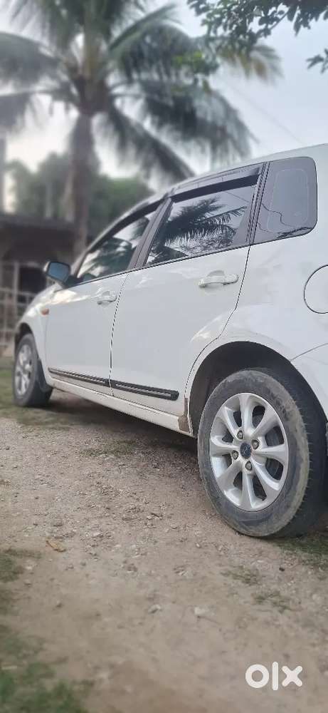 Ford Figo 2012 Diesel Well Maintained