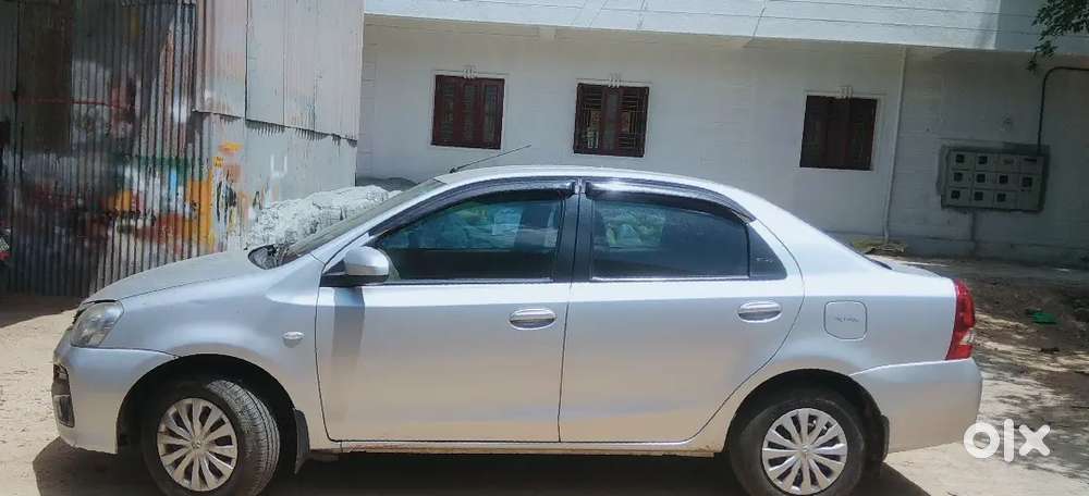 Toyota Etios 2017 Petrol