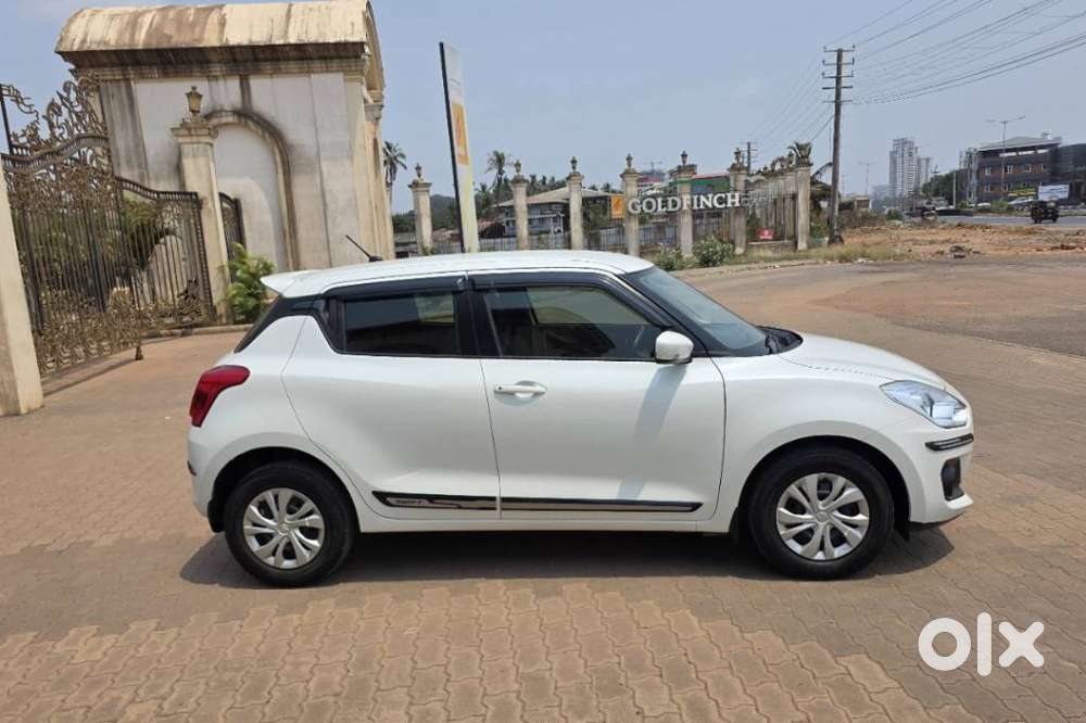 Maruti Suzuki Swift Vxi + Manual, 2020, Petrol