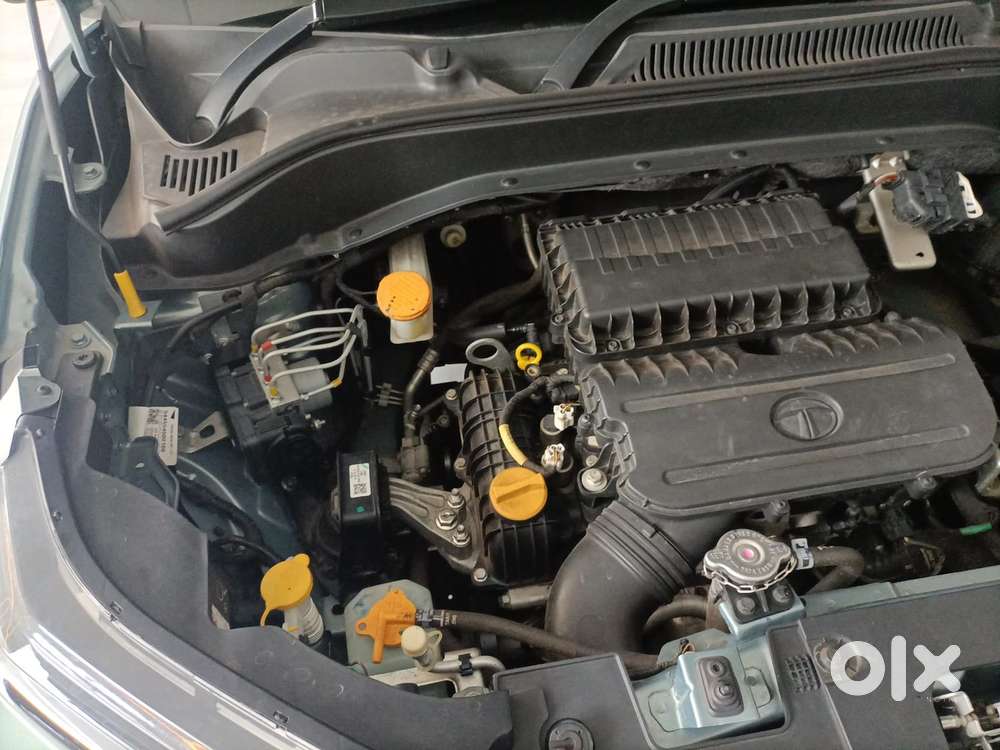 Tata Punch 1.2 Revotron Accomplished Dazzle Pack Mt, 2021, Petrol