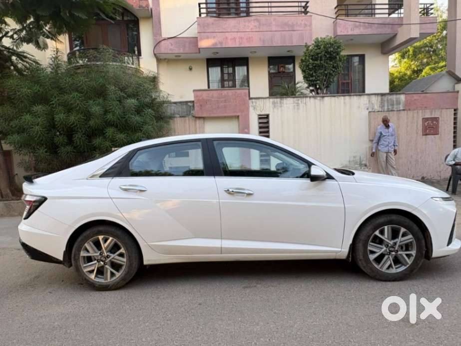 Hyundai Verna 1.5 Sx Petrol Mt, 2025, Petrol