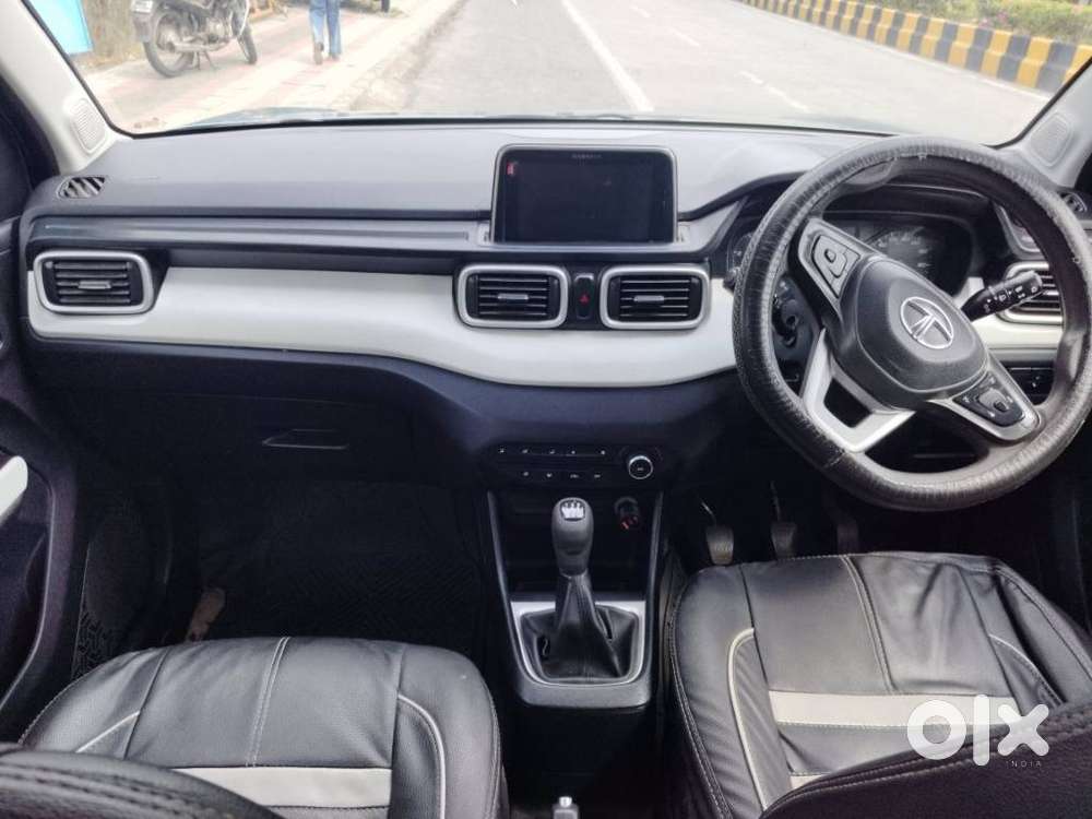 Tata Punch Accomplished, 2022, Petrol