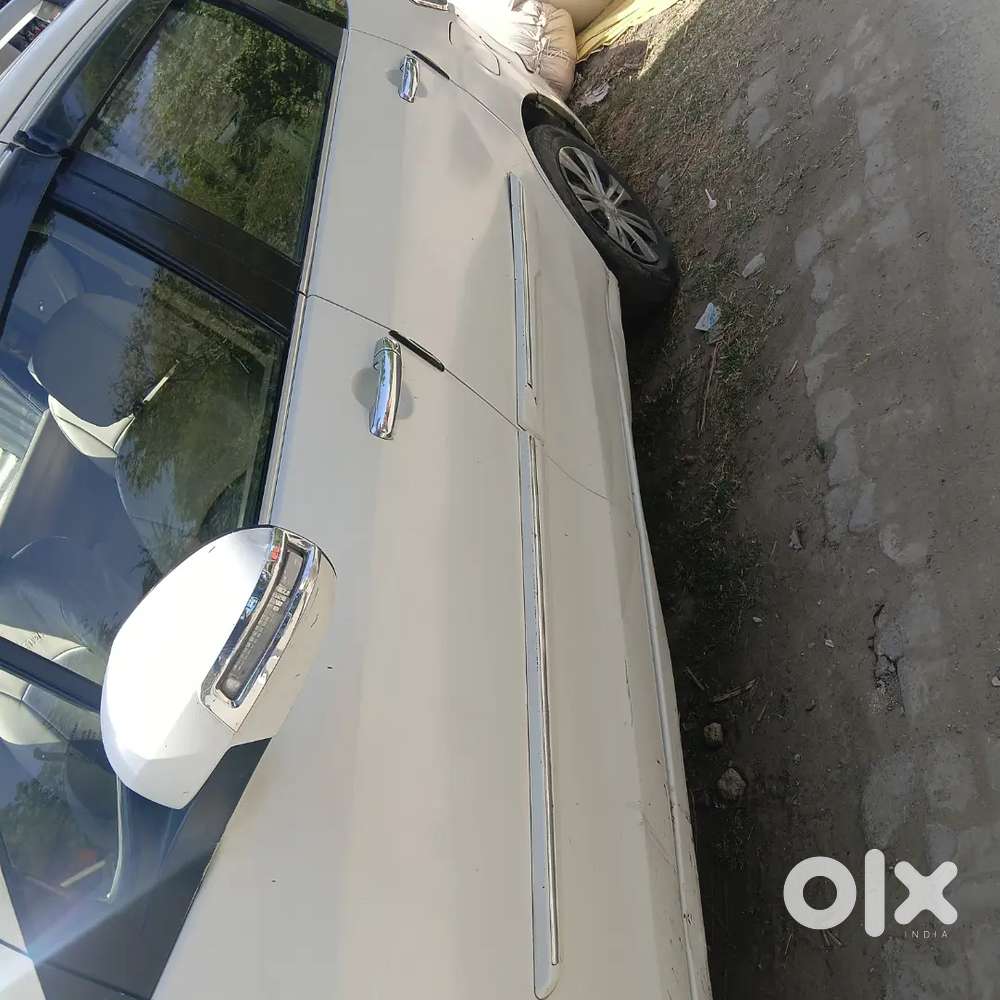Maruti Suzuki Ertiga 13 Diesel Well Maintained