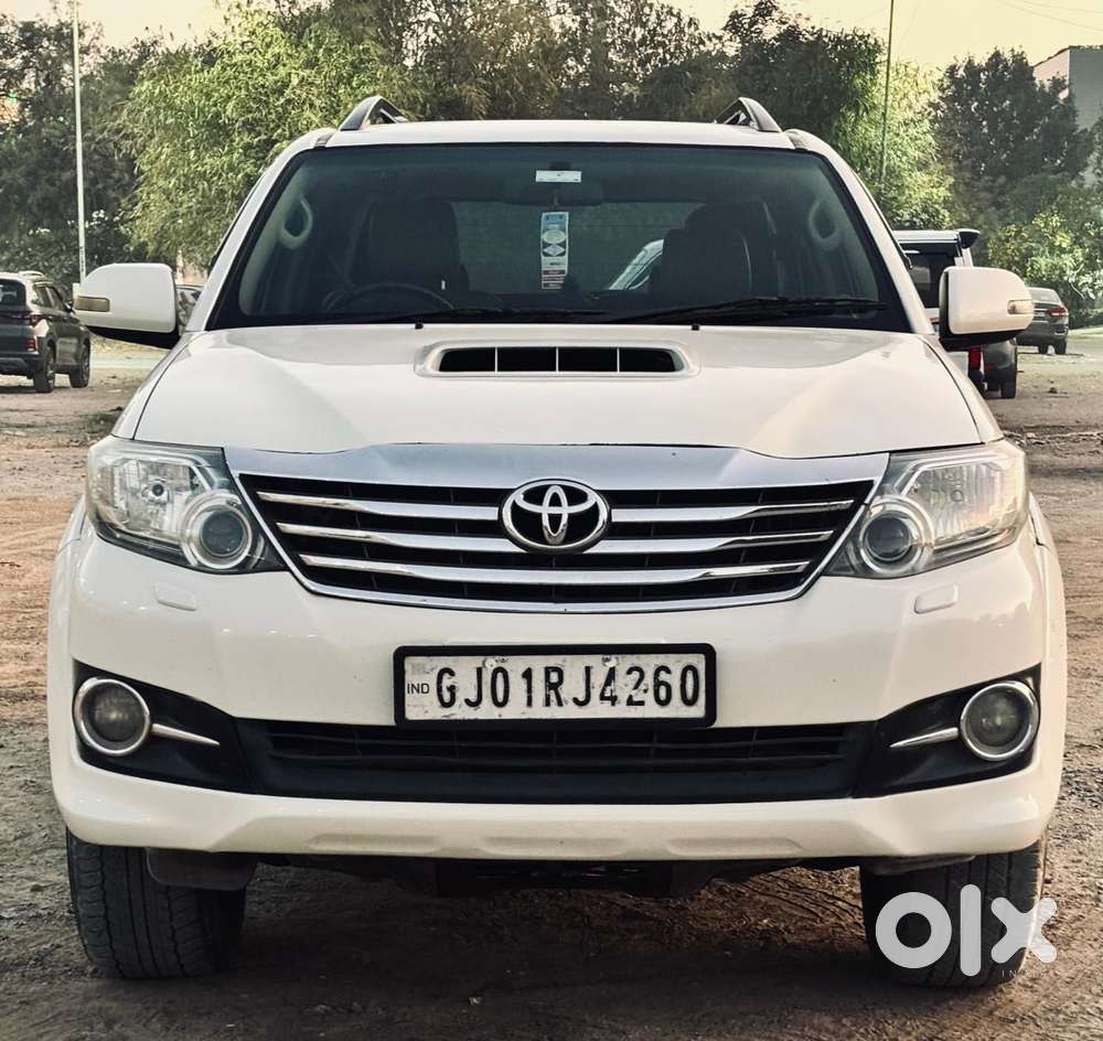 Toyota Fortuner 2011-2016 4x2 At, 2015, Diesel