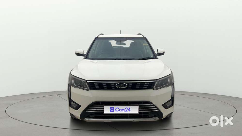 Mahindra XUV300 W8 Diesel, 2019, Diesel
