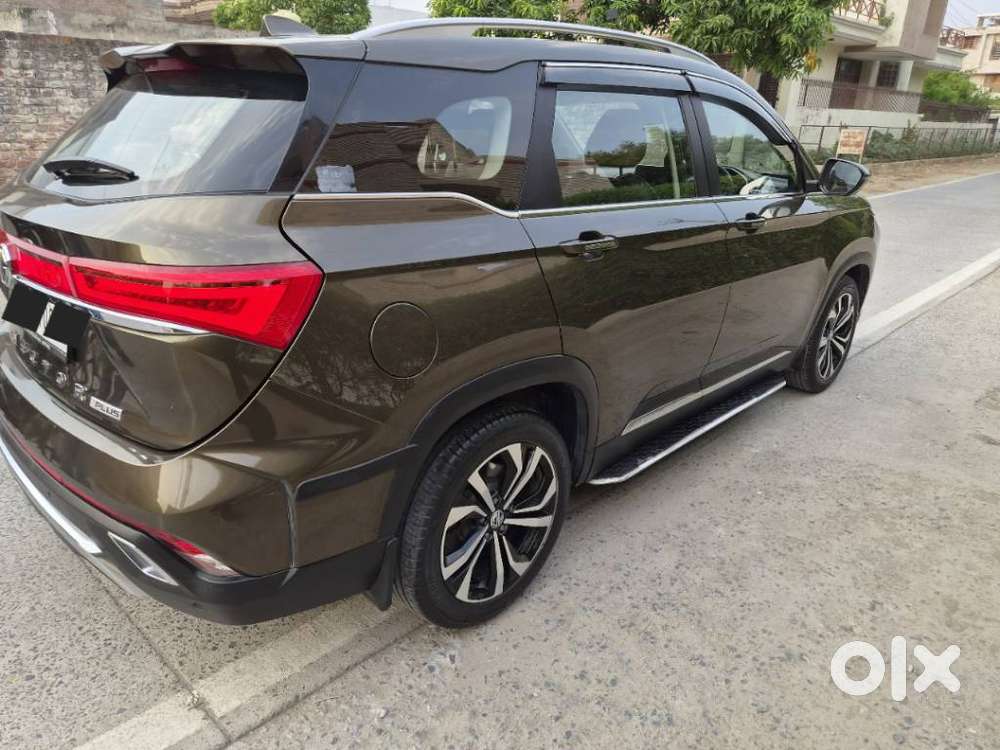 Mg Hector Plus Sharp Pro 1.5 Turbo Petrol Cvt 6 Str, 2024, Petrol