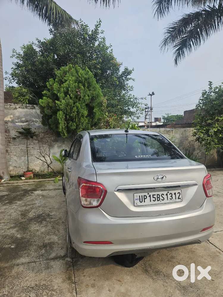 Gadi Push Button Start Hai Top Variant Hai