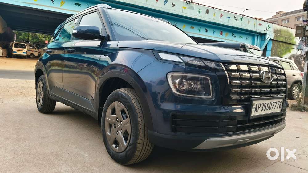 Hyundai Venue S 1.2 Petrol, 2023, Petrol