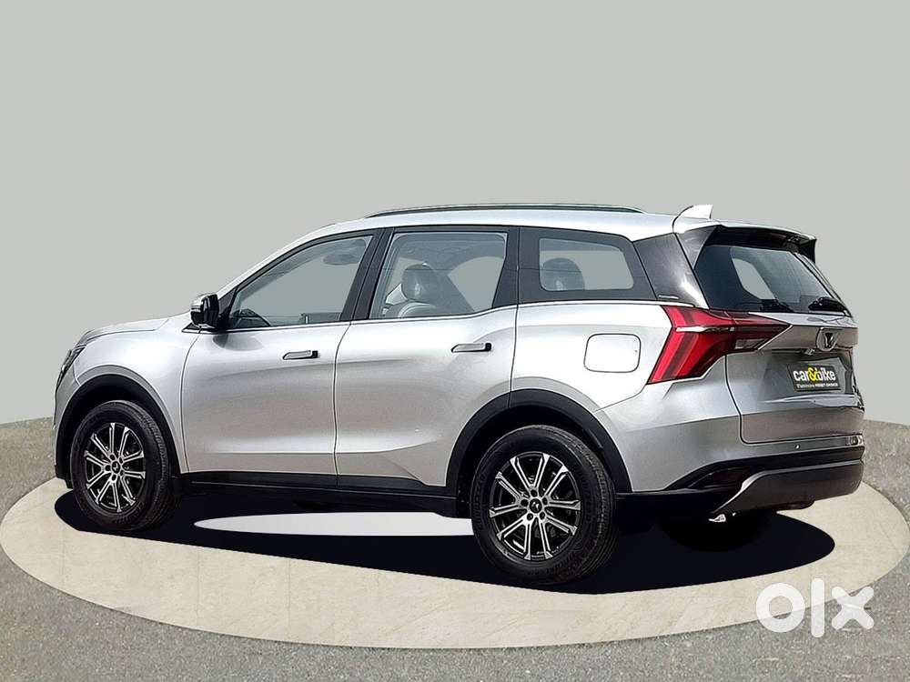 Mahindra Xuv700 2.0 Ax 7 Petrol At Str, 2023, Petrol