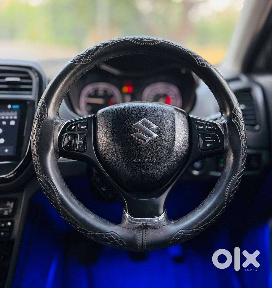 Maruti Suzuki Brezza 1.5 Zxi Smart Hybrid, 2020, Petrol