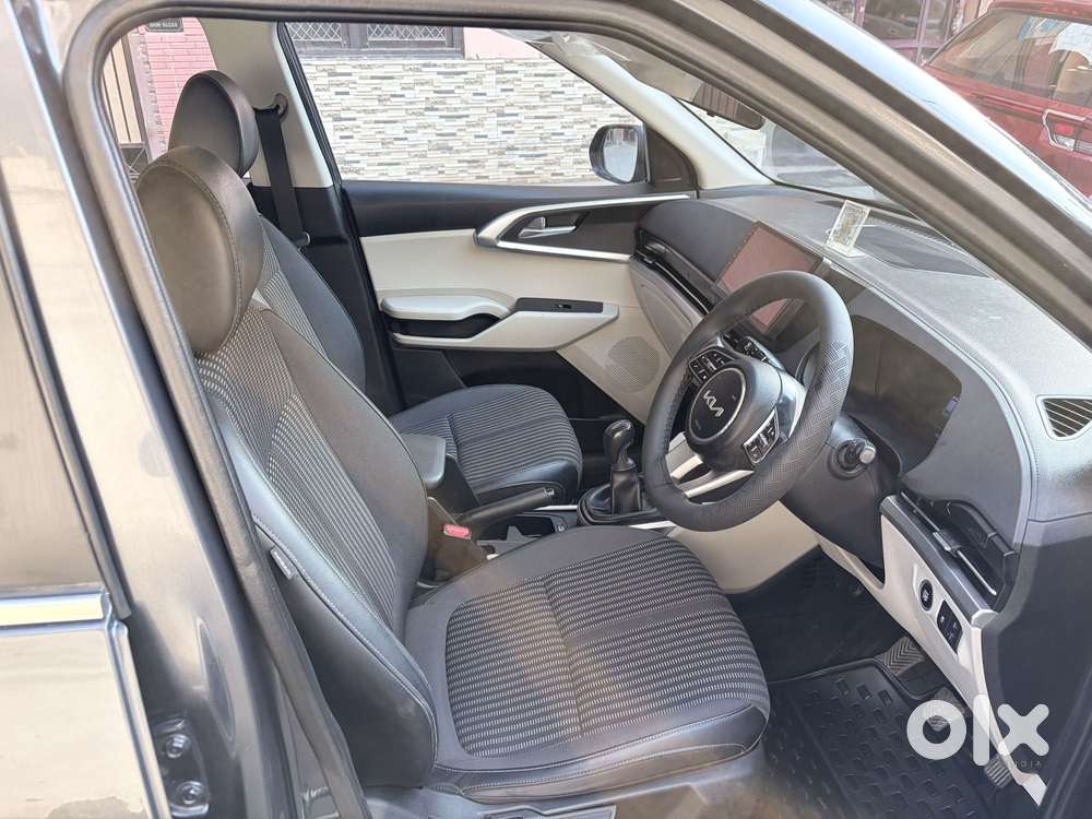Kia Carens Prestige Plus Diesel, 2022, Diesel