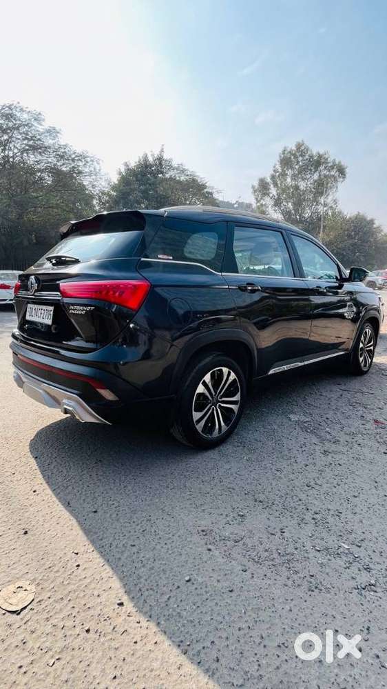 Mg Hector Plus 1.5 Sharp Turbo Cvt 6 Str, 2021, Petrol