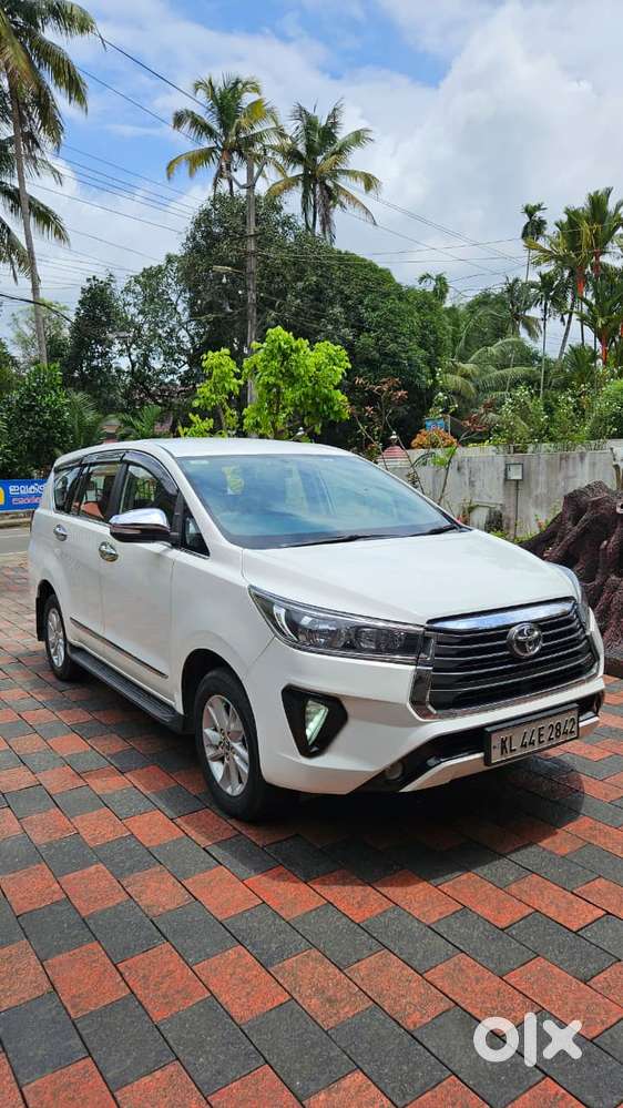 Toyota Innova Crysta 2.8 Gx At, 2018, Diesel