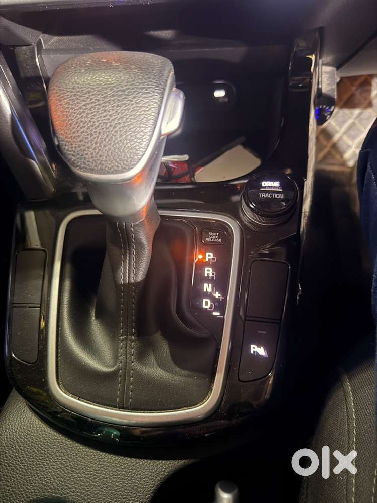 Kia Seltos Petrol 2024