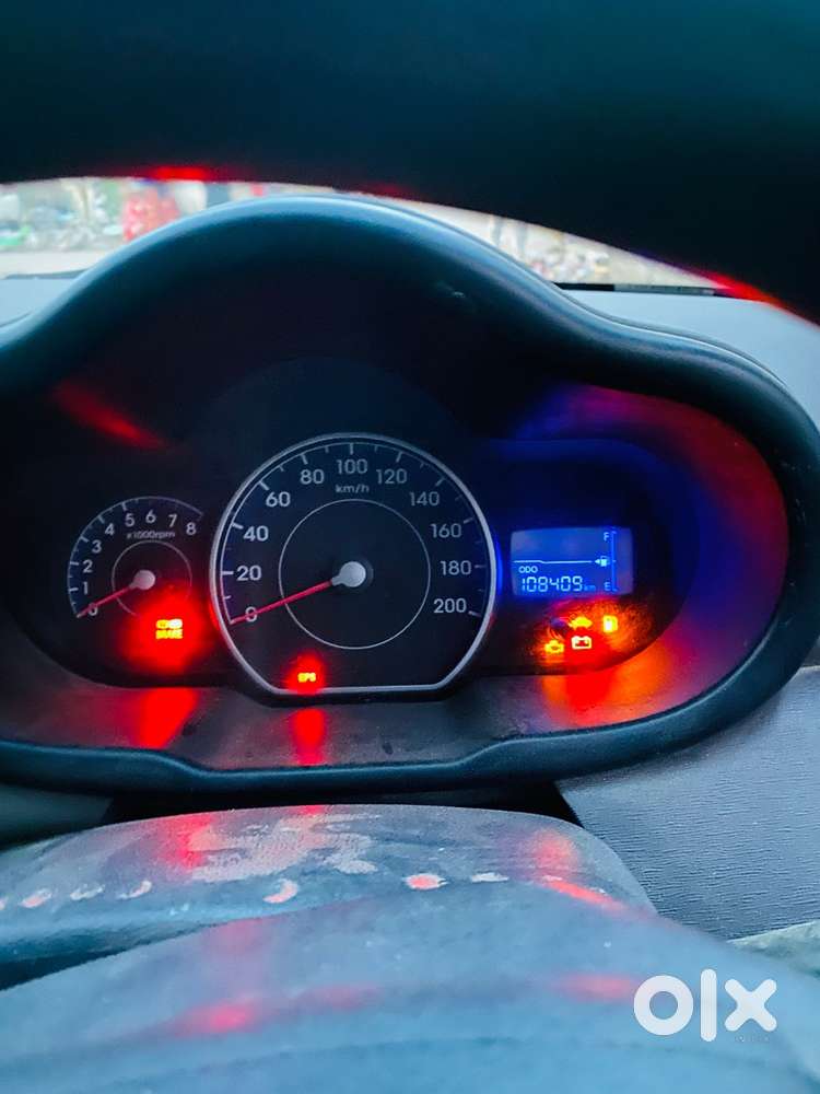 Hyundai I10 Petrol Manual 2011