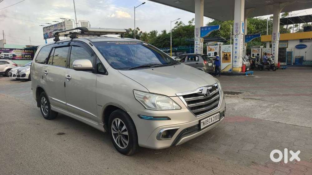 Toyota Innova 2.5 V 8 Str, 2015, Diesel