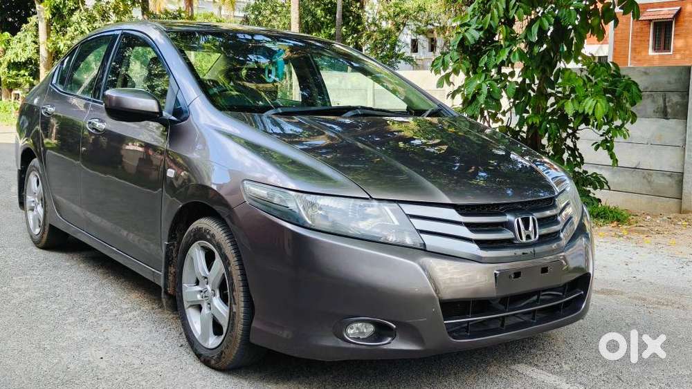 Honda City V Mt, 2011, Petrol