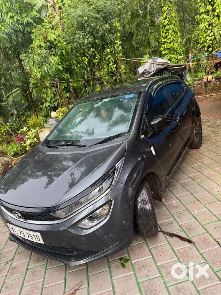 Tata Altroz Low Km