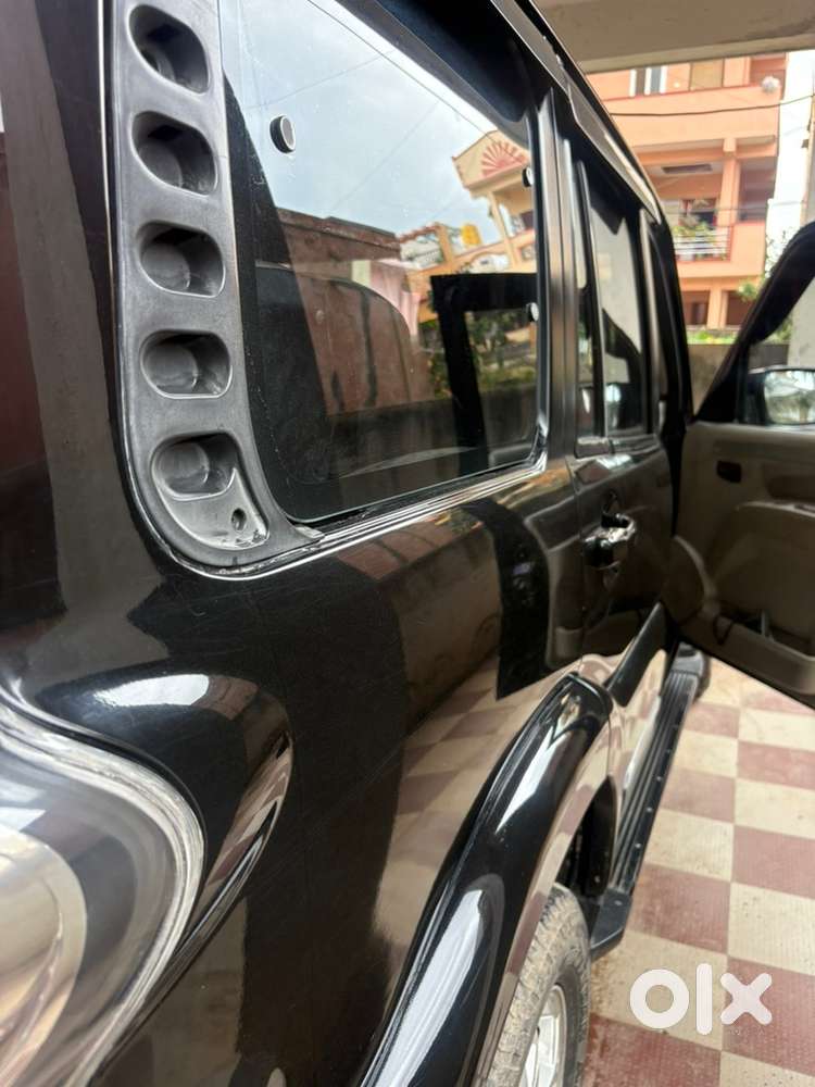 Mahindra Scorpio Diesel 2015