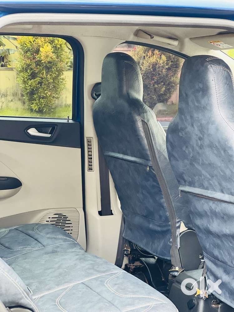 Renault Triber Rxz, 2020, Petrol
