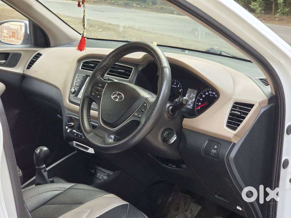 Hyundai I20 Sportz Plus, 2019, Petrol