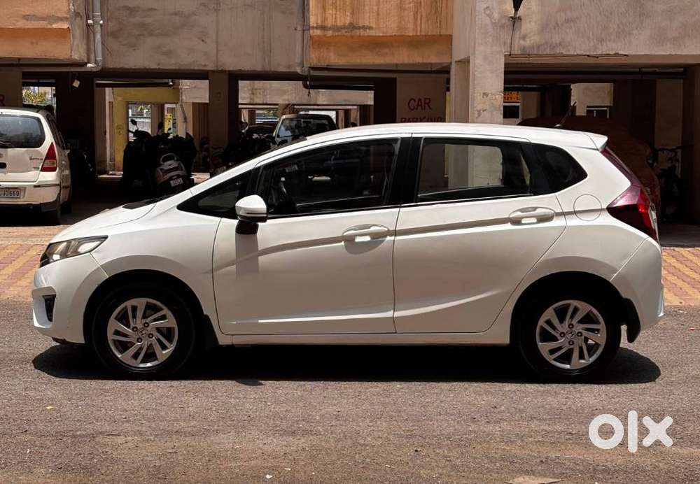 Honda Jazz V Automatic, 2017, Petrol