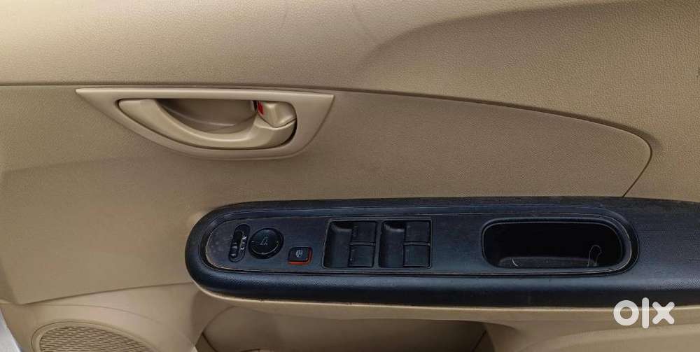 Honda Mobilio 1.5 S I-vtec Mt, 2015, Petrol