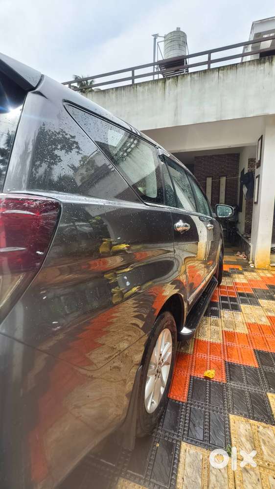 Toyota Innova Crysta 2.4 G 2019