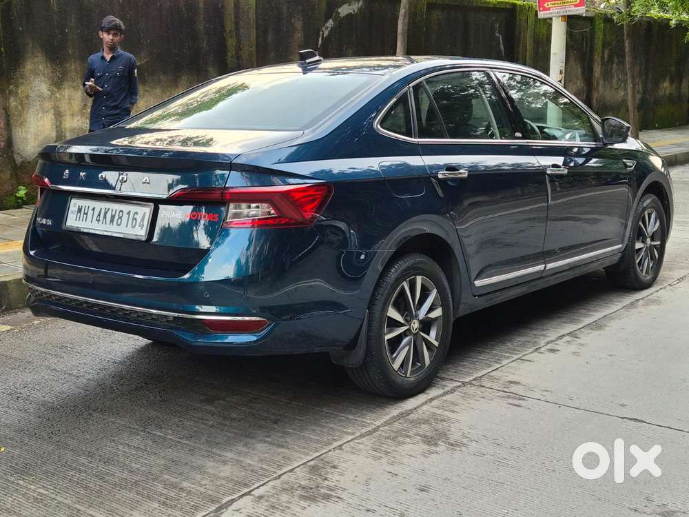 Skoda Slavia 1.0 Tsi Style At, 2023, Petrol